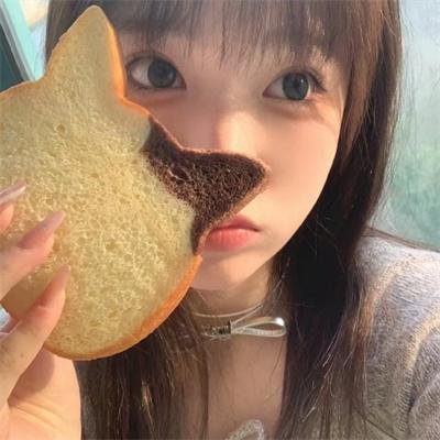 赛马女孩